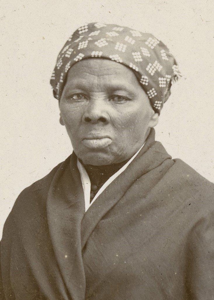 Harriet Tubman Rescued 70 Slaves General Robert E Lee Saved Thousands of White and Black peoples lives